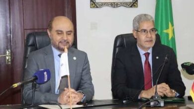 Le ministre de l’Économie signe un accord-cadre avec le président du Fonds OPEP pour le Développement International