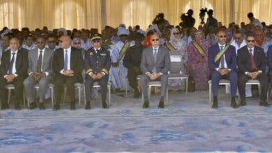 Le Président Ghazouani supervise le lancement d’importants projets dans les domaines des routes et des communications