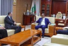 Le président du patronat de Mauritanie discute avec l’ambassadeur d’Algérie de la coopération économique et commerciale entre les deux pays