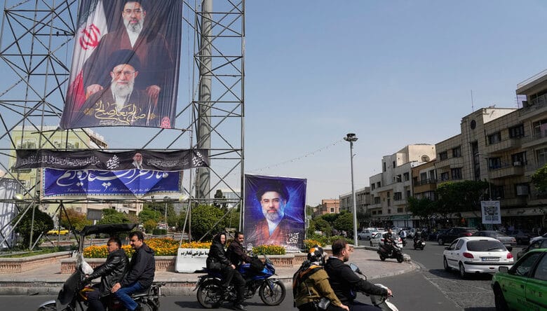 Guerre au Moyen-Orient : l’Iran rouvre le détroit d'Ormuz aux navires commerciaux, mais les résultats des discussions avec Washington restent limités, selon les dernières informations