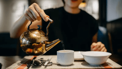 Quels sont les bienfaits de la consommation d'eau chaude selon la médecine traditionnelle chinoise (et que dit la science) ?