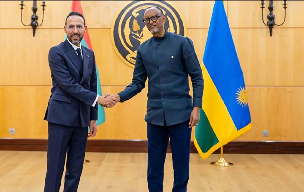 Rwanda : l’ambassadeur mauritanien présente ses lettres de créance sans tenue traditionnelle